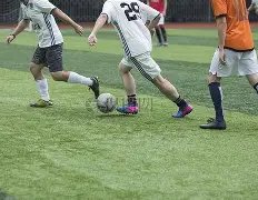 利物浦球员,集体跪地支,持反种族歧,谈球吧集团,谈球吧官方,谈球吧登录